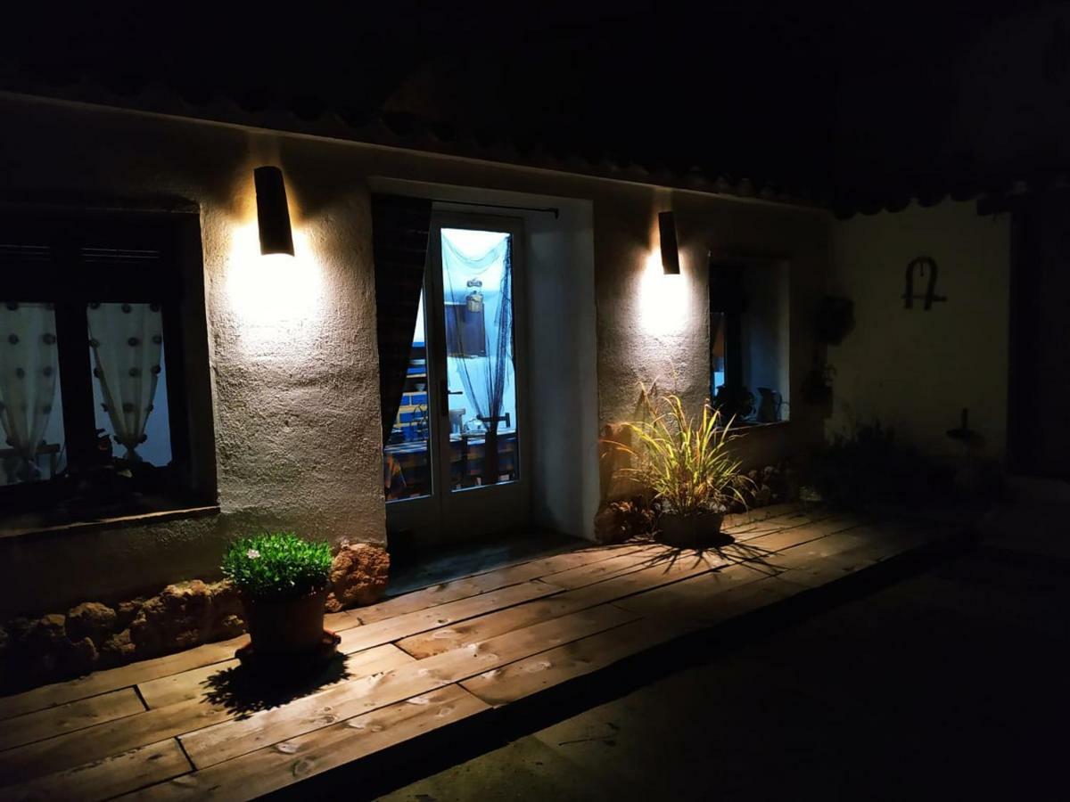 La Mimosa Villa Carcastillo Exteriör bild
